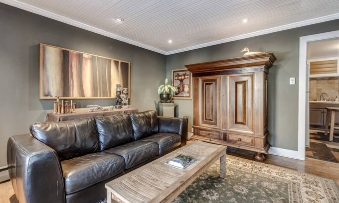 Glenwood Springs House | Historic Home! Walk anywhere DT!