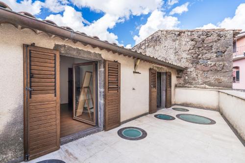Seneghe Villa | Historic House in Seneghe , A Refuge of Peace between History and the Sea