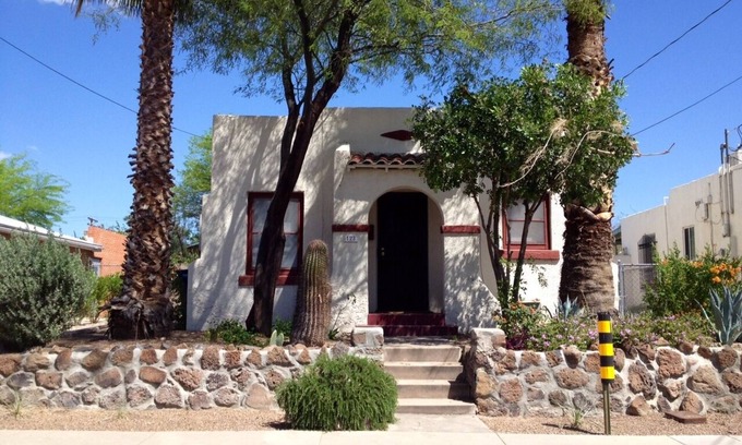 Iron Horse House | Historic Iron Horse District - Comfortable Home in the heart of Tucson.