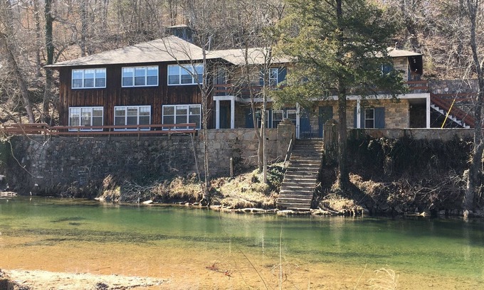 Camdenton House | Historic Limestone House in park setting in Ozarks