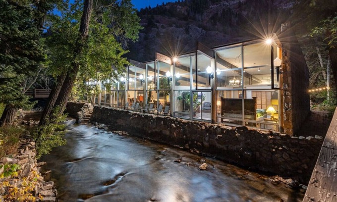 Snowbird Cabin | Historic Lodge located on Big Cottonwood River.
