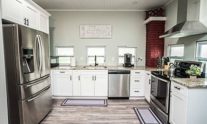 Ybor City Apartment | Historic Loft in Ybor City