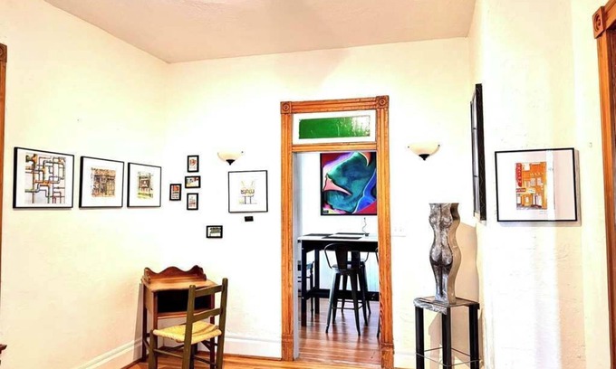 Raton House | Historic Queen Anne Art Gallery House!