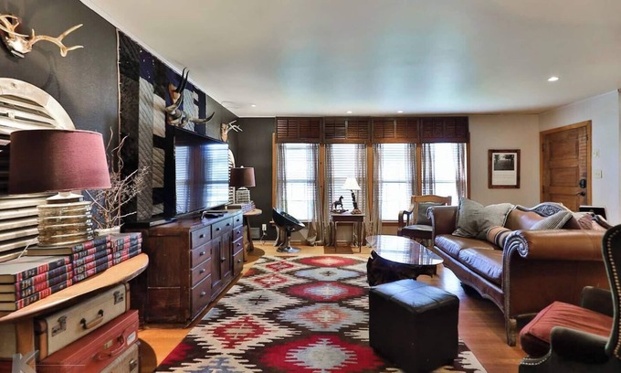 Sayles Blvd. Area House | Historic Sayles Ranch- Pool and Amazing Decor!