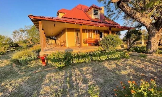 Mullin Other | Historic Texas Ranch House