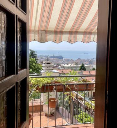 San Giovanni-Chiadino-Rozzol Apartment | Historical House Le Pergole