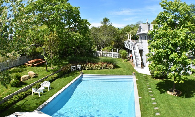 Montauk House | Hither Hills Beach Retreat; Walk to Ocean Beach & Town; Pool; Jacuzzi; Kid Ready