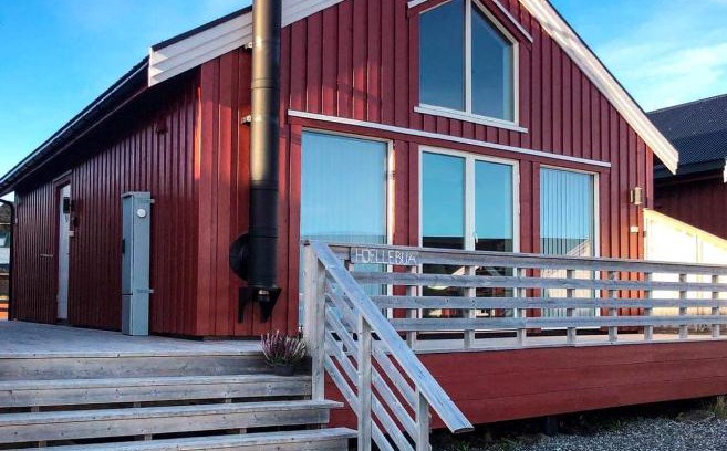 Stamsund House | Hjellebua - Stamsund, i hjertet av Lofoten