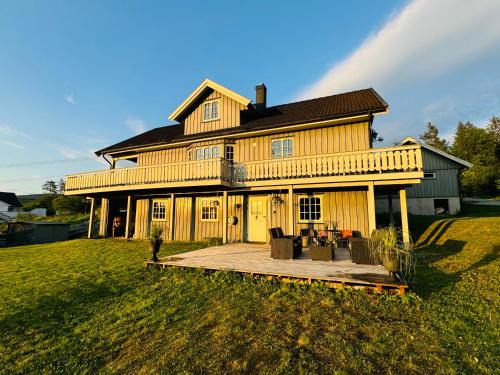Nome Apartment | Hjemmekoselig leilighet i underetasje