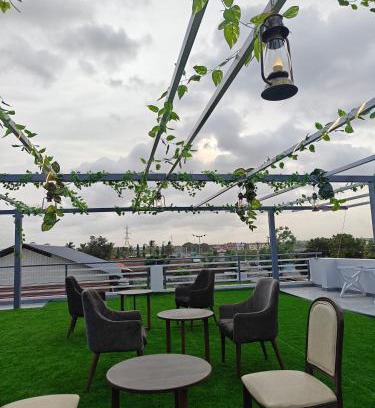 Devpar Resort | HK Resort