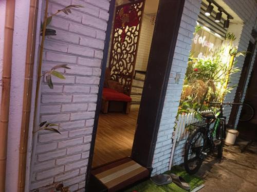 Old Quarter House | Hoan Kiem lake center