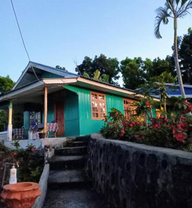 Hombel House | Hobbit Hill