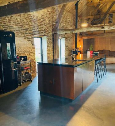 Berg en Terblijt Apartment | Hoeve Appartement aan de rand van Maastricht met natuurzwembad