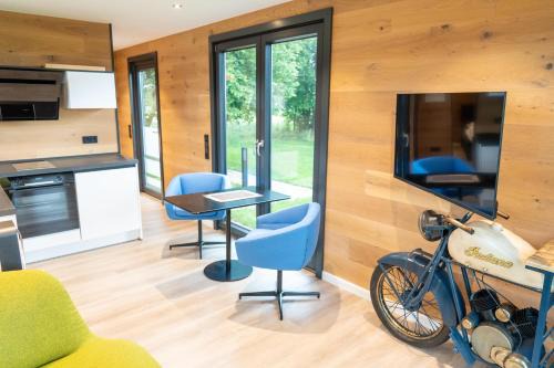 Luedersburg House | HofGut Bockelkathen Tiny Haus 9