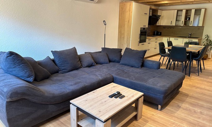 Voehl Apartment | Hofweiden-Chalet - Wellness- & Familienhof Carlshof