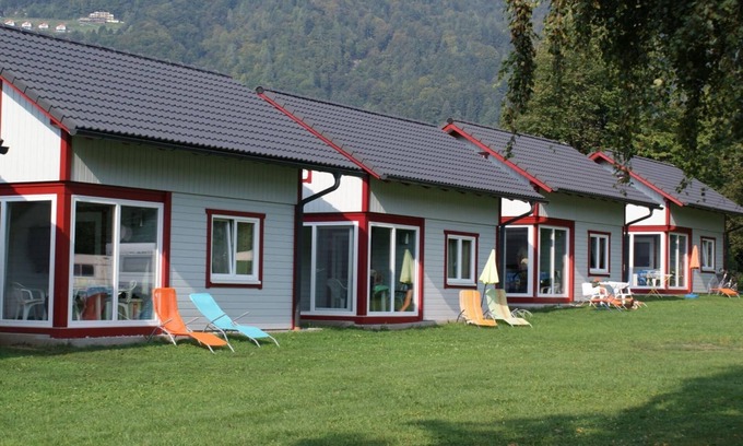 Bodensdorf House | Holiday Home in Bodensdorf by Lake Ossiach