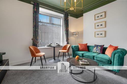 Central Aberdeen Apartment | Holburn Street Apartment - Grampian Lettings