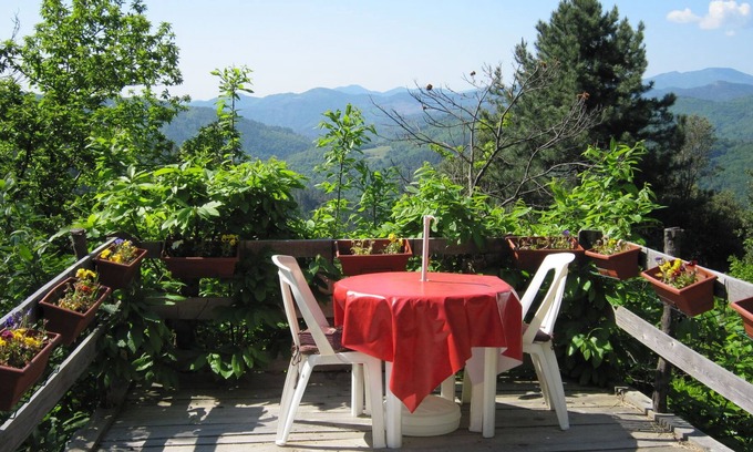 Saint-Germain-de-Calberte House | Holiday Home in Saint Germain de Calberte with Garden
