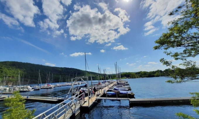 Scheid House | Holiday Home 'Yachthof' with Lake View, Shared Terrace and Wi-Fi