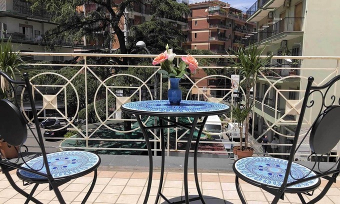Castellammare di Stabia Apartment | Holiday Home between Amalfi, Pompeii and Sorrento