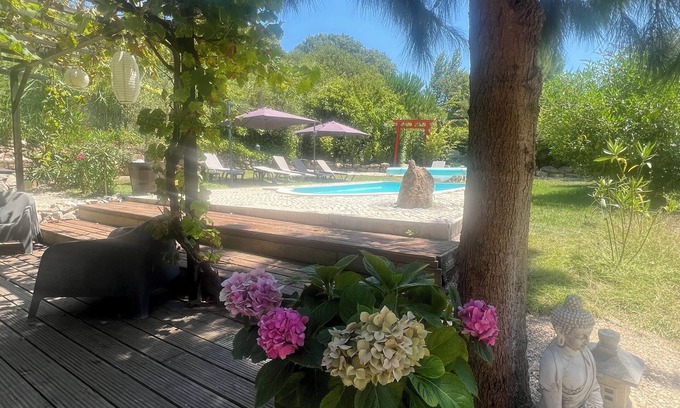 Caldas da Rainha Apartment | Holiday apartment 4+2p with lots of privacy on top of a hill with pine tree view