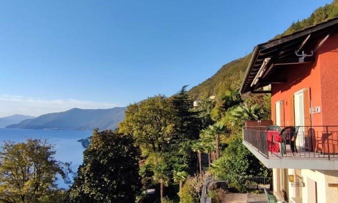 Porto Ronco House | Holiday apartment Ronco sopra Ascona for 1 - 4 persons with 1 bedroom - Holiday house