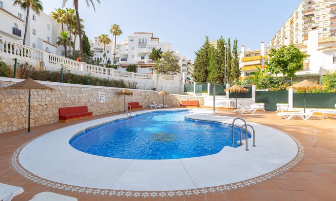 Benalmadena Costa Apartment | Holiday Apartment 'Lovely Seaview' with Pool, Wi-Fi & Terrace