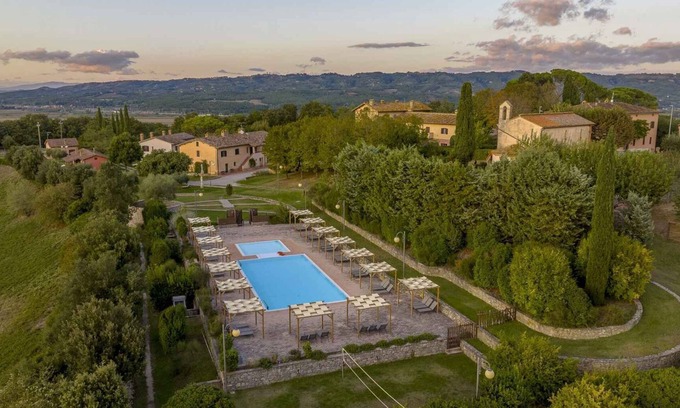 Citta della Pieve Apartment | Holiday apartment with air conditioning and pool