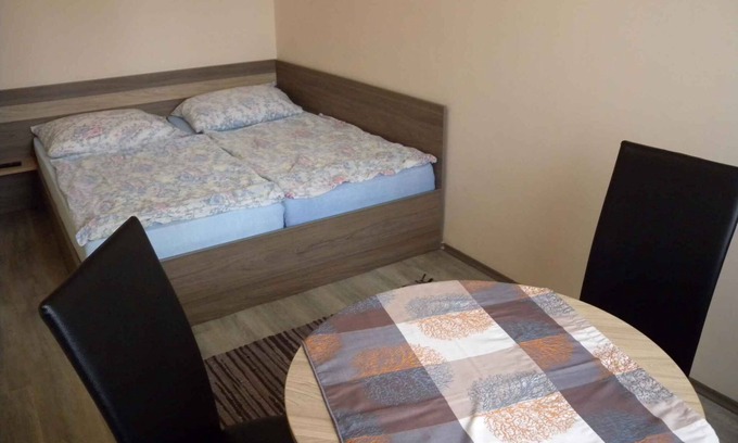 Balatonfoldvar Apartment | Holiday apartment child-friendly with internet and barbecue facilities