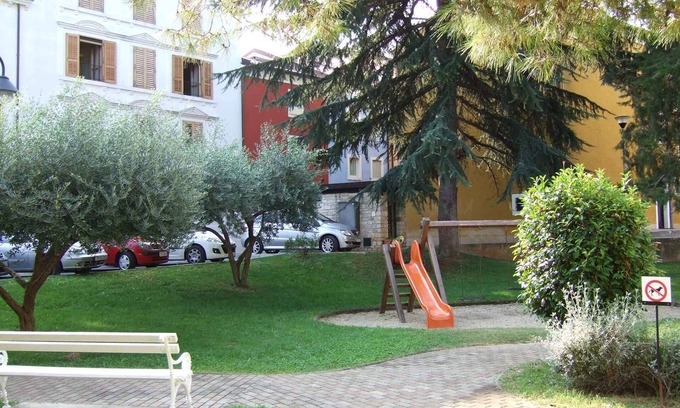 Novigrad Apartment | Holiday apartment 200 m from the beach