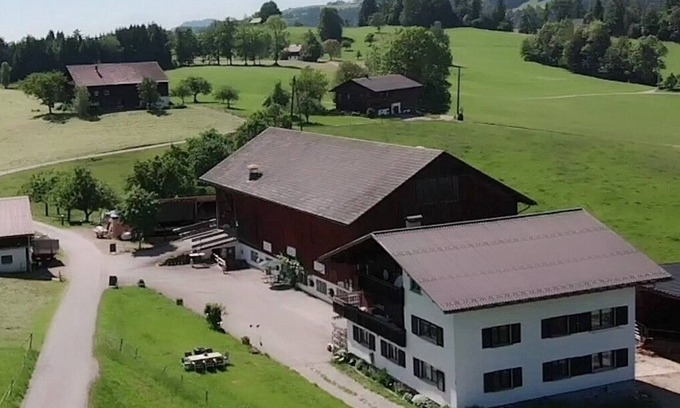 Krumbach Apartment | holiday apartment/apt. for 7 guests with 100m² in Krumbach (166128)