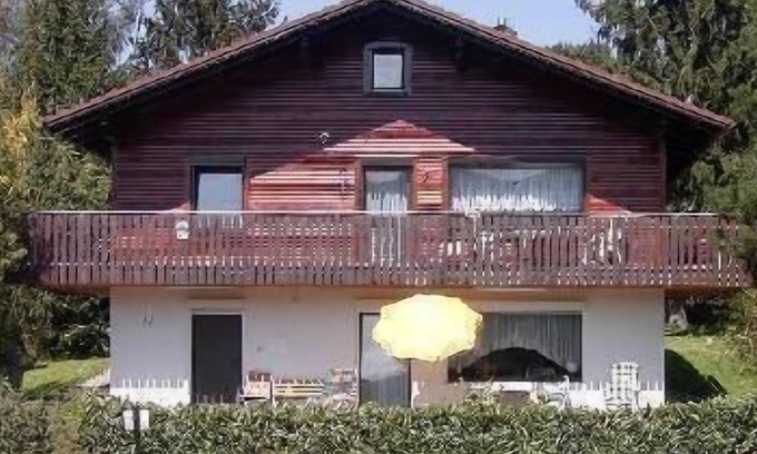 Arrach House | Holiday apartment Arrach for 2 - 4 persons with 2 bedrooms - Holiday house
