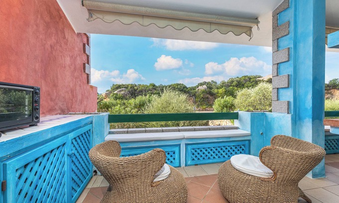 Palau Apartment | Holiday Apartment "Baia del Faro" with Balcony and Grill