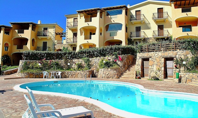 Pittulongu Apartment | Holiday Apartment “Bia de Bados B5” with Wi-Fi and Shared Pool