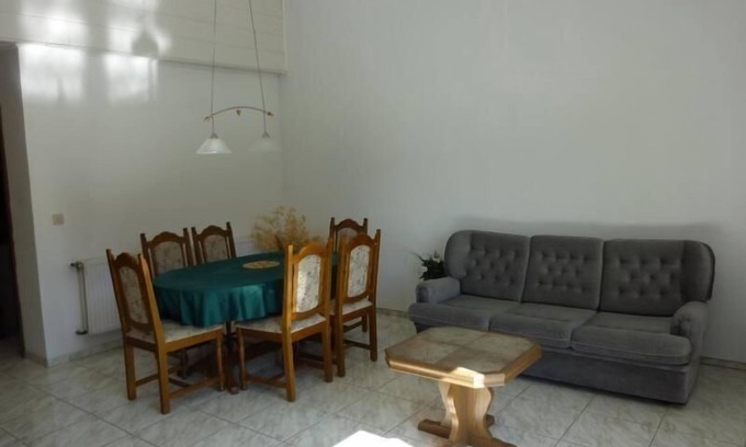 Zavalatica Apartment | Holiday apartment Cara for 1 - 4 persons with 2 bedrooms - Holiday apartment
