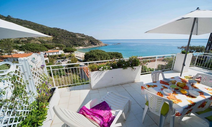 Cavoli Apartment | Holiday apartment Cavoli for 1 - 4 persons with 1 bedroom - Holiday apartment in one or multi-family