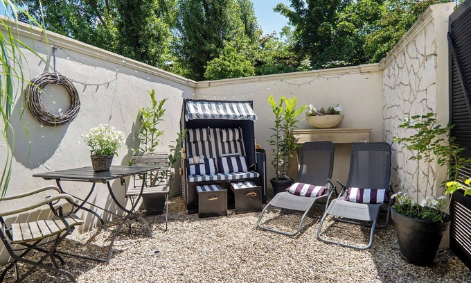 Neuenkirchen Apartment | Holiday Apartment 'Gästewohnung Am See - Maisonette' with Private Terrace and Wi-Fi Near the Beach