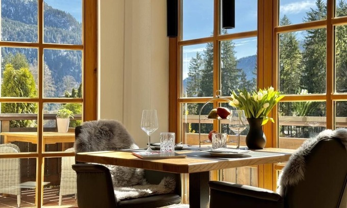 Oberammergau Apartment | Holiday apartment "Alpini" in Oberammergau