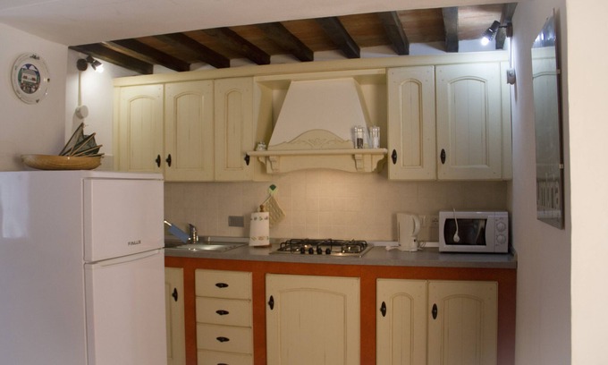 Piegaro Apartment | Holiday Apartment Il Piccolo Noce - Sage Apartment