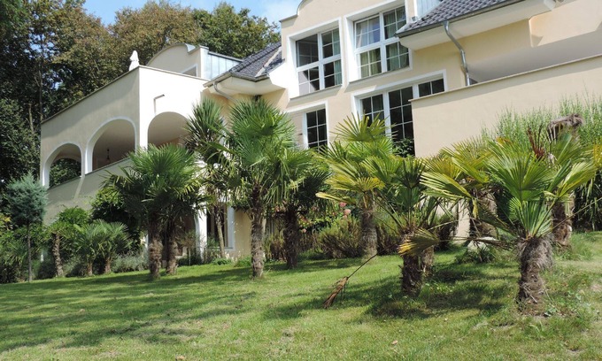 Kressbronn Apartment | Holiday apartment Kressbronn for 1 - 3 persons with 2 bedrooms - Holiday apartment in one or multi-f