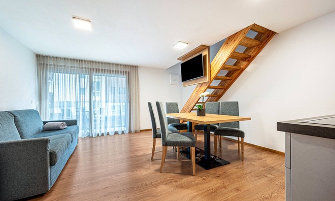 Valdaora di Mezzo Apartment | Holiday Apartment "Kronplatz Villa Colli" with Balcony & Wi-Fi
