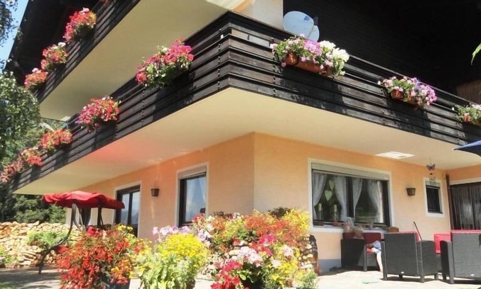 Millstatt Apartment | Holiday apartment Millstatt for 1 - 6 persons with 2 bedrooms - Holiday apartment in one or multi-fa