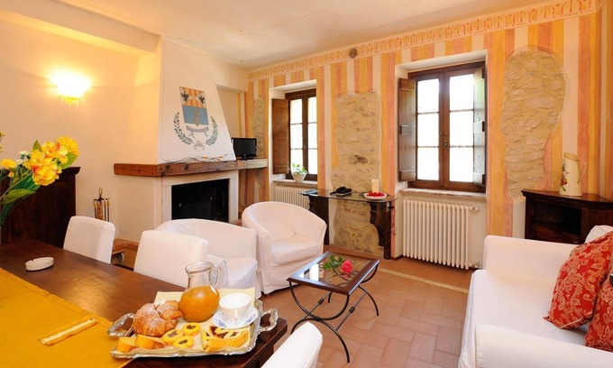 Scheggino House | Holiday apartment Scheggino for 1 - 3 persons with 1 bedroom - Holiday house