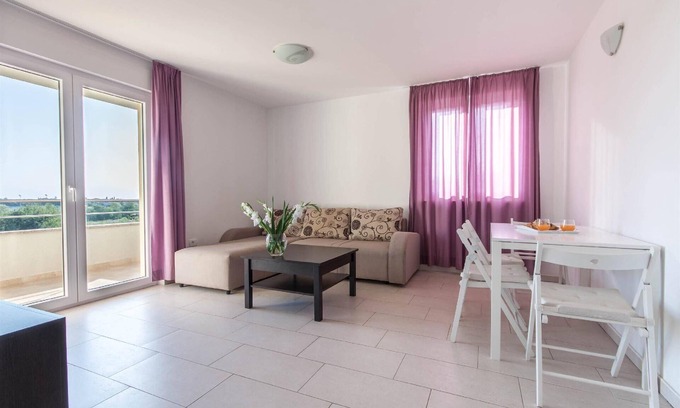 Monterol Apartment | Holiday apartment Umag for 1 - 4 persons with 2 bedrooms - Holiday apartment