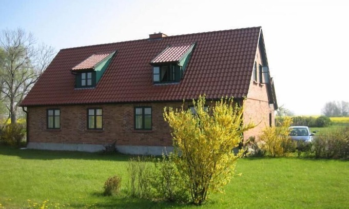 Ummanz Apartment | Holiday apartment Ummanz for 2 - 6 persons with 2 bedrooms - Twin house