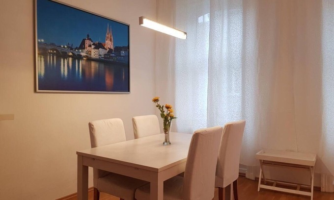Himmelpfortgrund Apartment | Holiday apartment Vienna for 1 - 6 persons with 2 bedrooms - Holiday apartment in one or multi-famil