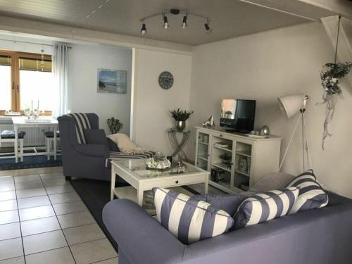 Nieder-Werbe Apartment | Holiday apartment village view