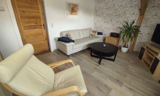 Stralsund Apartment | Holiday apartment with terrace in the garden