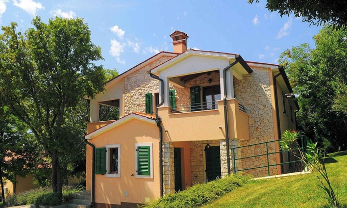 Stanisovi Apartment | Holiday apartment with air conditioning