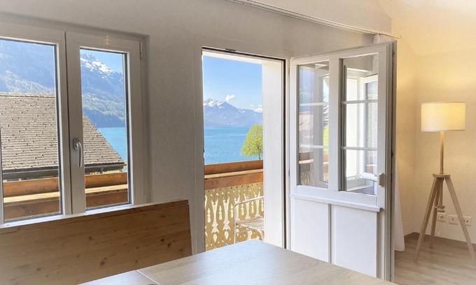 Brienz Apartment | Holiday Apartments Falke